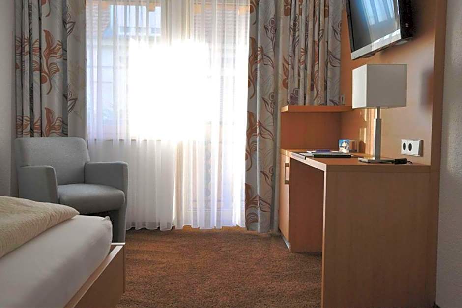 Hotel-Pension-Jasmin