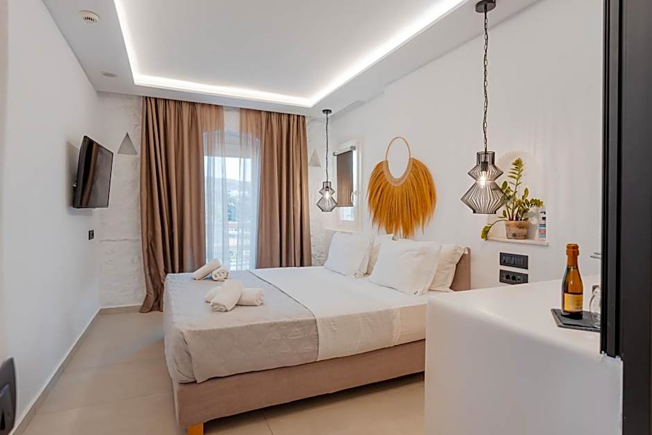 Oliving Mykonos Luxury Suites