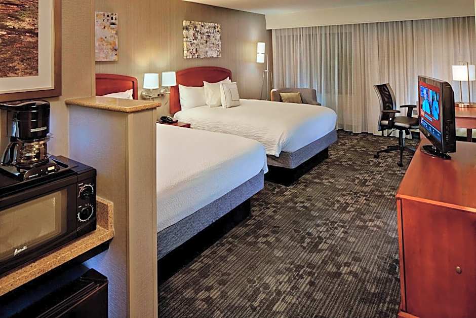 Courtyard by Marriott Providence Warwick