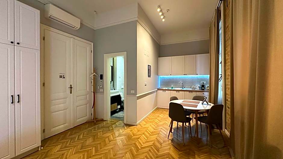 Carol Residence - ultra central - powered by NEO