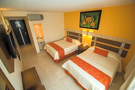 Twin Room with City View