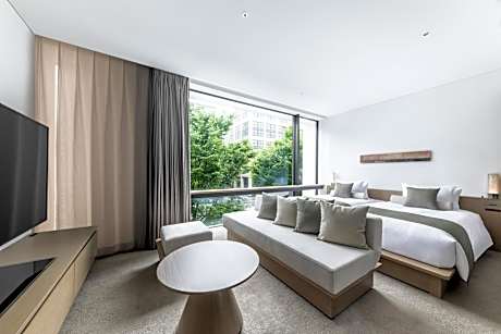 Deluxe Twin Room with Lounge Access - Non-Smoking