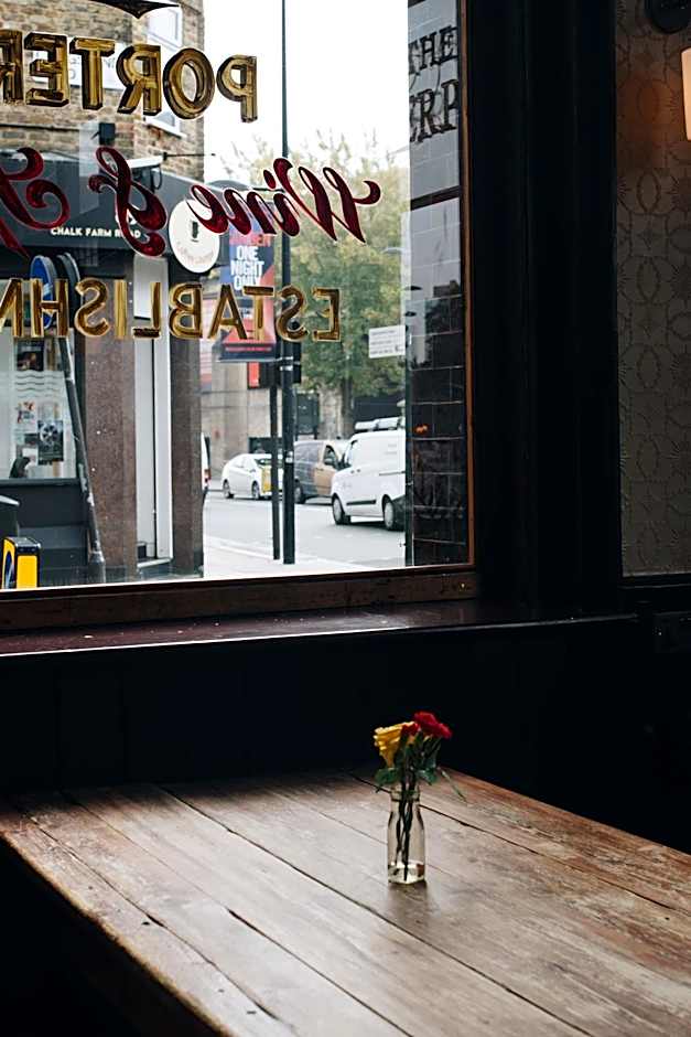 Camden Enterprise Hotel