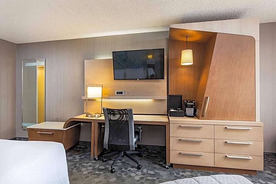 Courtyard by Marriott Riverside UCR/Moreno Valley Area
