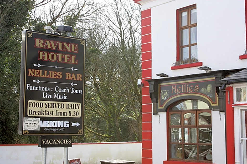Ravine Hotel