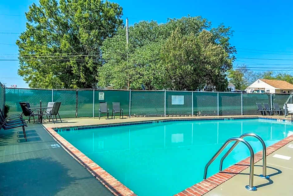 Motel 6-East Ridge, TN