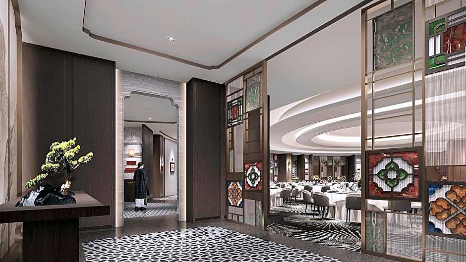 Yuexiu Hotel Guangzhou, Curio Collection by Hilton