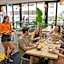 Tequila Sunrise Hostel Surfers Paradise