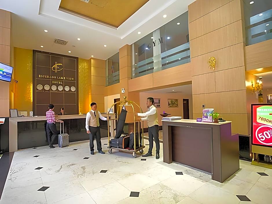 Esperado Lake View Hotel