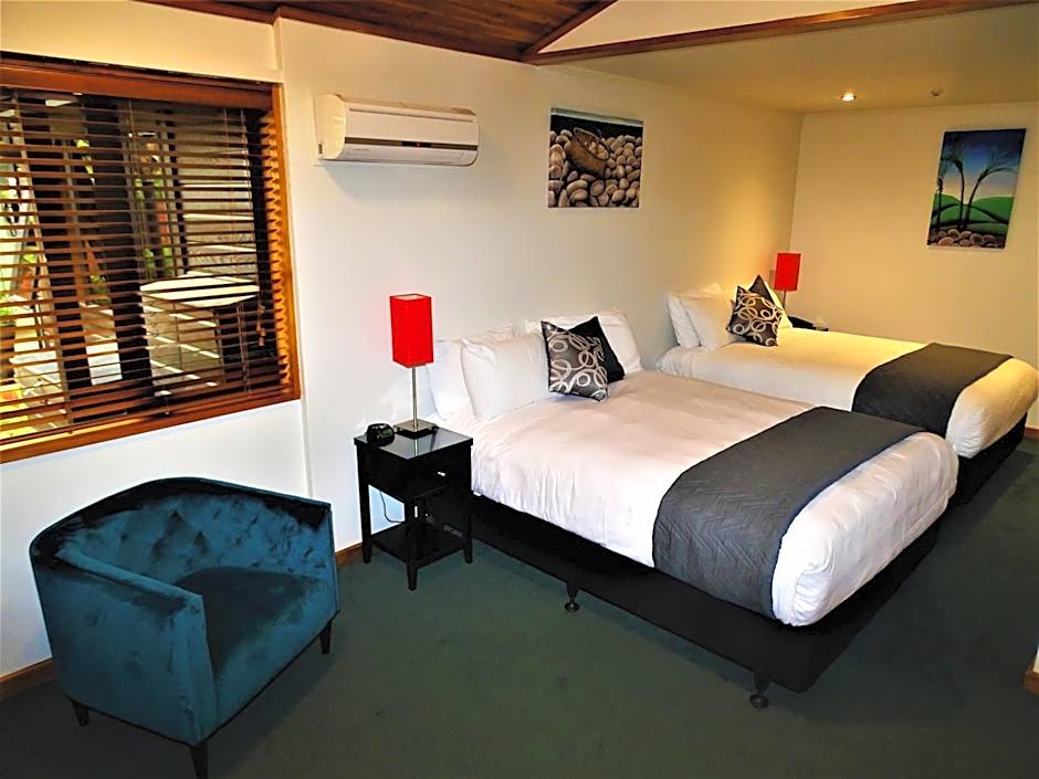 Riverside hotel Marlborough