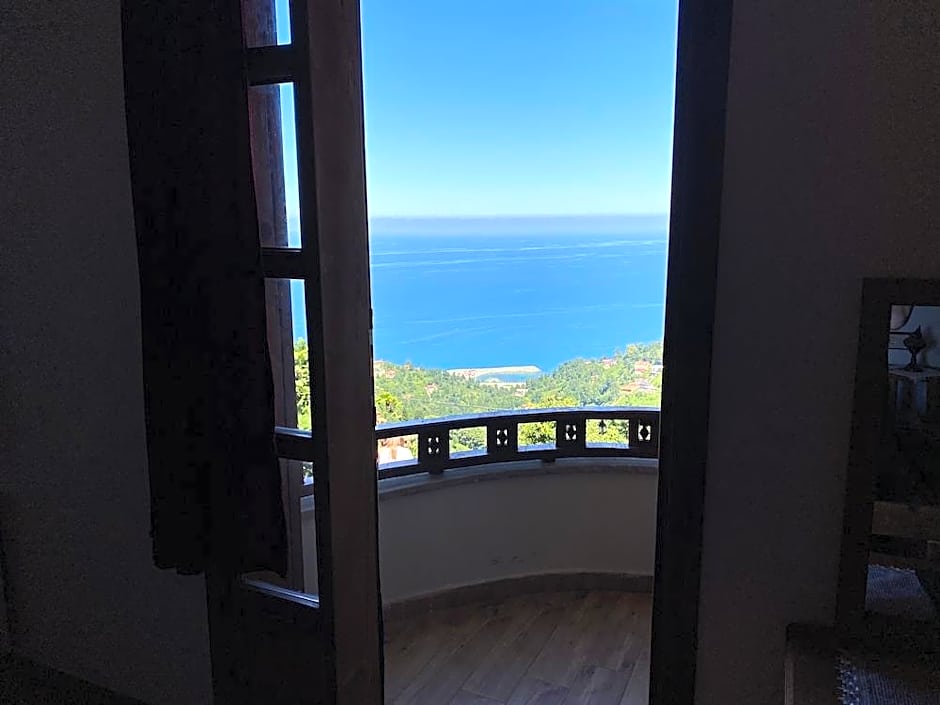 Kaf Dağı Konak Hotel