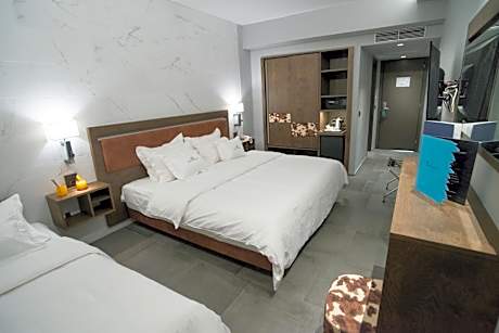 Superior Triple Room