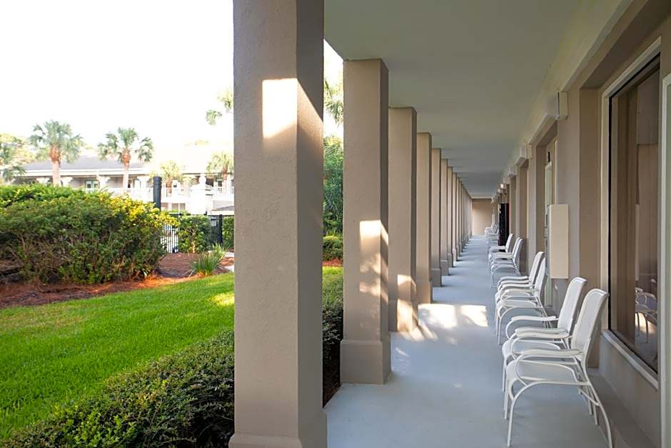 Beachview Club Hotel