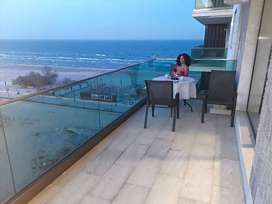 MaraVali Seaview Mamaia