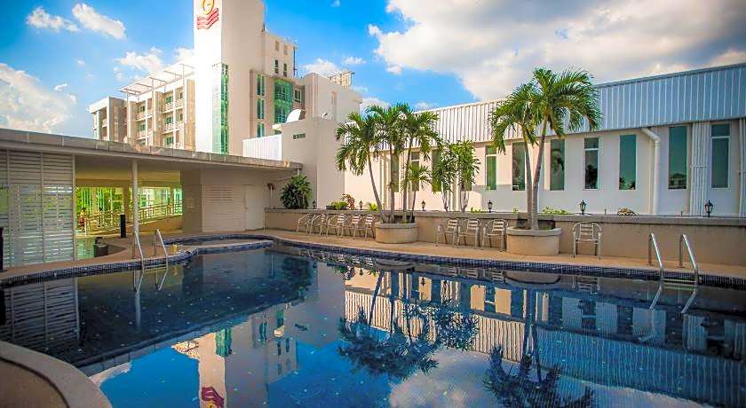 Golden City Rayong Hotel