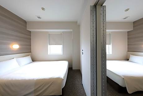 Connecting Room - Non Smoking