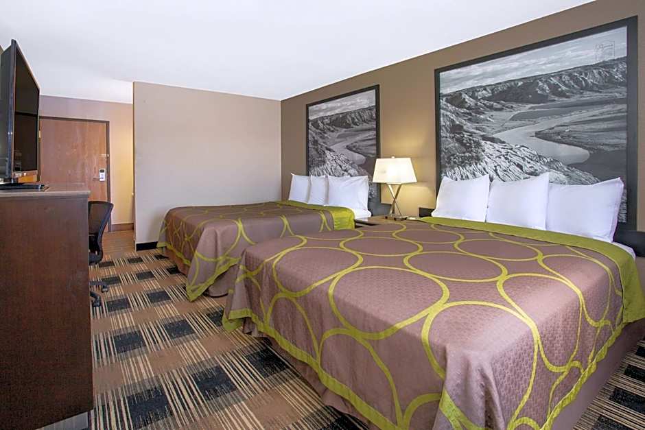 Super 8 by Wyndham Billings