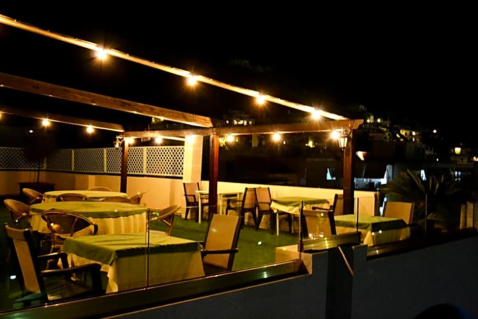 Saga Hotel