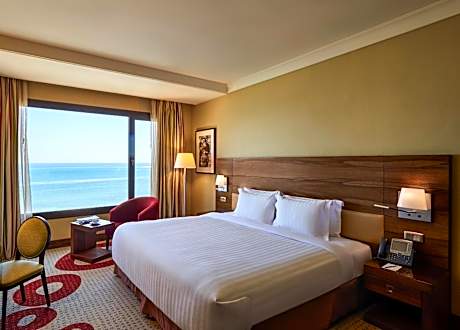 Executive Suite - Sea View (Nonsmoking)