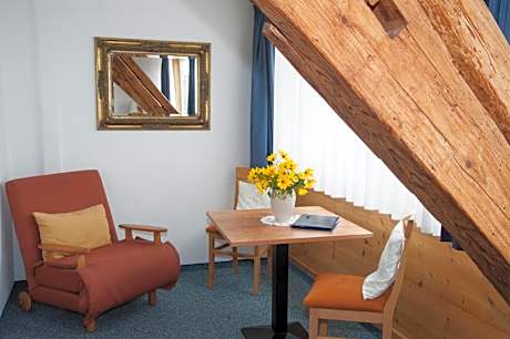 Comfort Double Room with Balcony Lake View