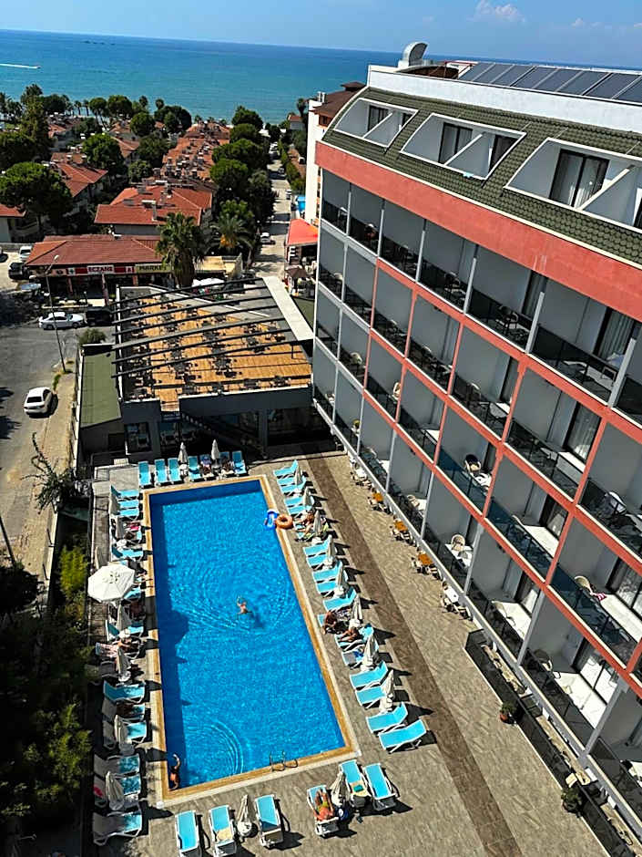 SiDE GOLDEN ROCK HOTEL&SPA