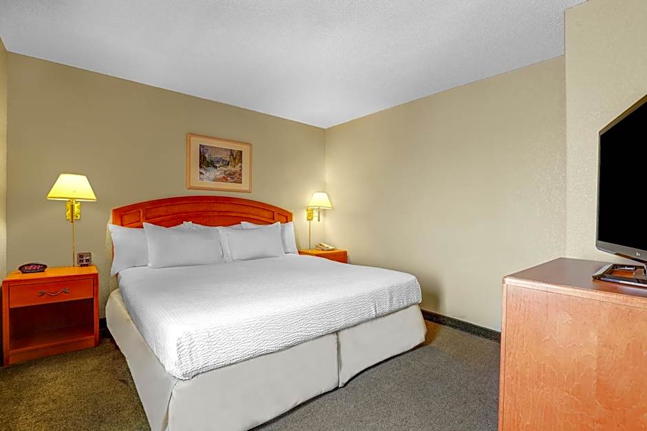 Days Inn by Wyndham Red Deer