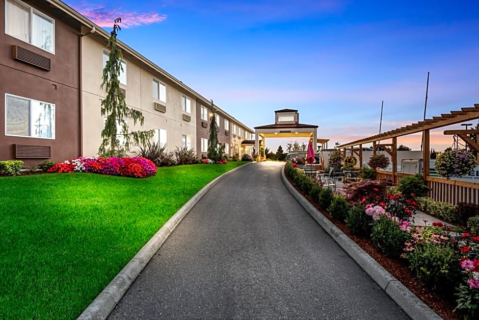 Red Lion Inn & Suites Sequim