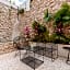 Hotel Colonial Zaci by GuruHotel