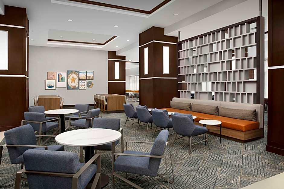 Homewood Suites By Hilton Dallas Downtown