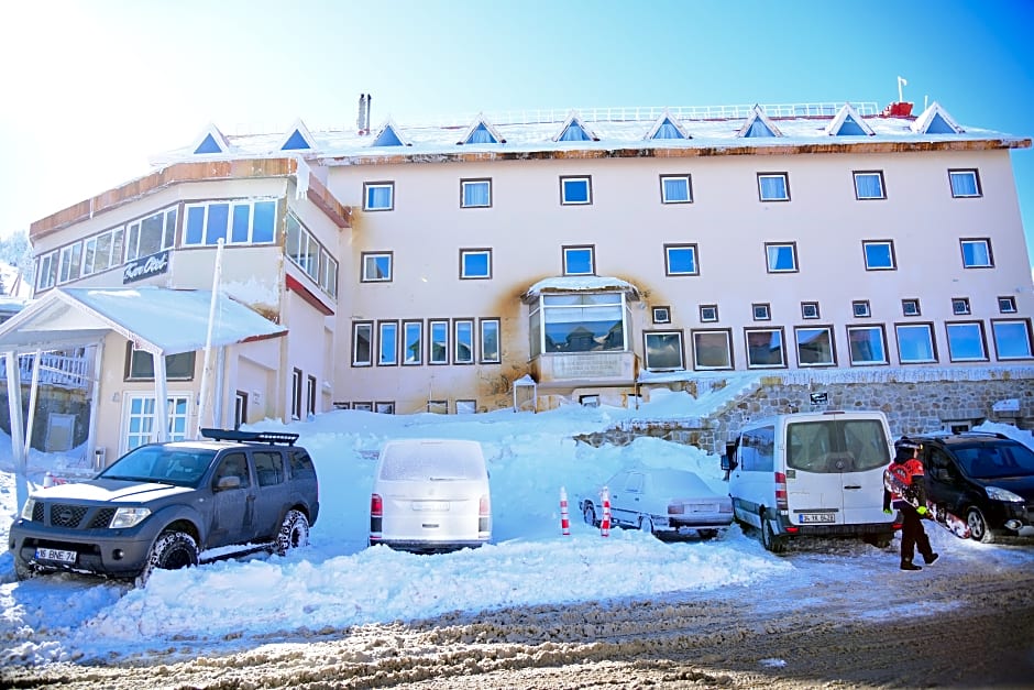 Kar Otel