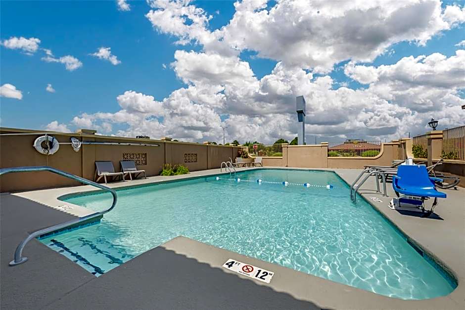 Best Western El Rancho Palacio