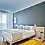 Lugaris Beach Apartments