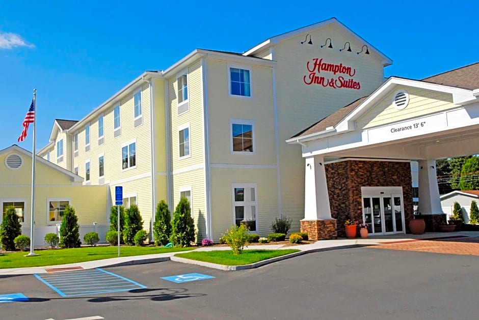 Hampton Inn By Hilton & Suites Mystic