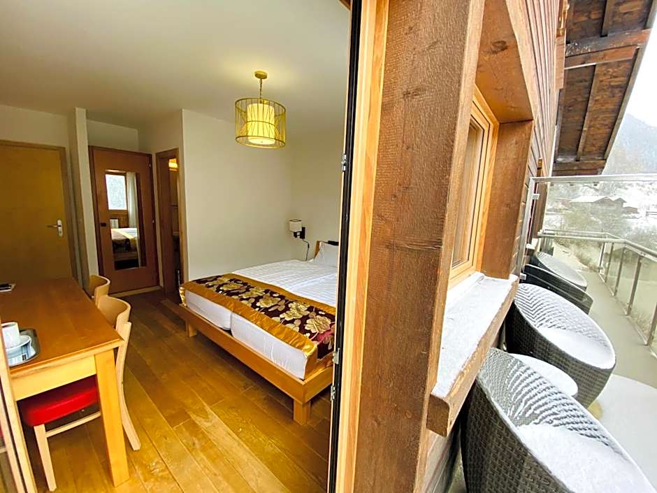 Qi-Lin Hotel Restaurant