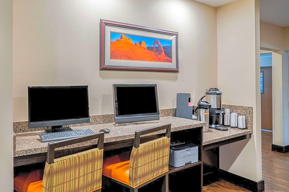 La Quinta Inn & Suites by Wyndham Moab