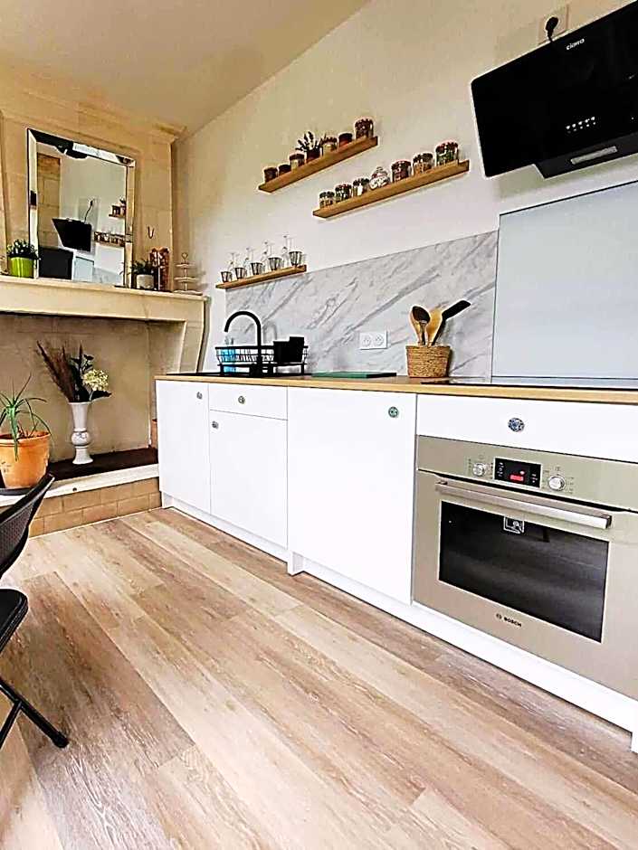 Chambre Bordeaux, piscine et spa