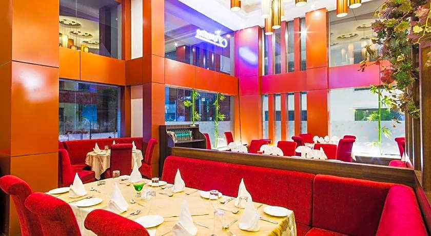 Hotel Gateway Grandeur