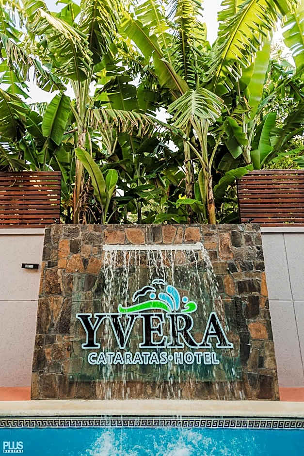 Yvera Cataratas