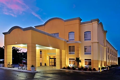 La Quinta by Wyndham Florence