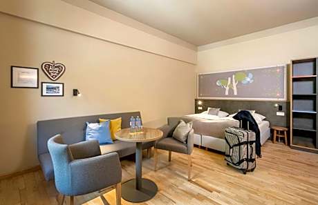 Family Room with 2 Bedrooms