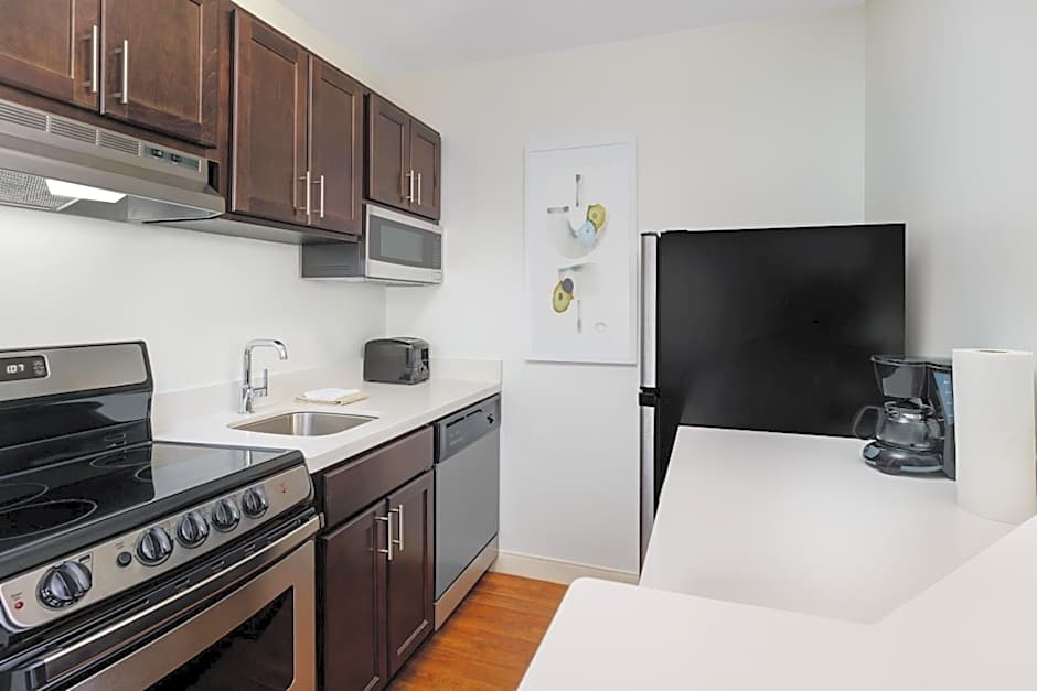 TownePlace Suites by Marriott Manchester-Boston Regional Airport