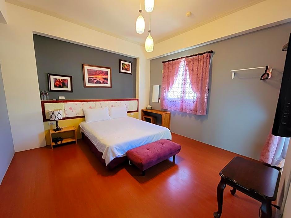 草莓牛奶台東民宿可洽包棟