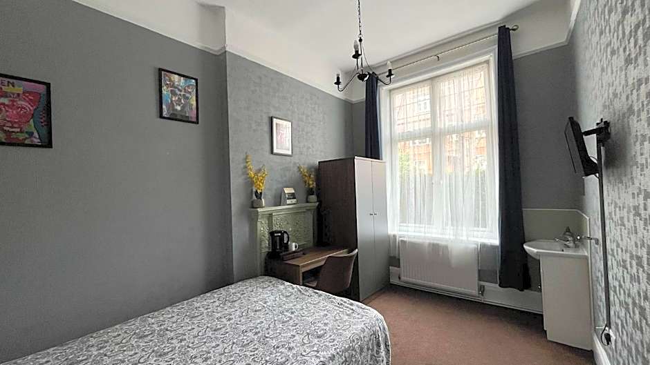 Charlotte Guest House