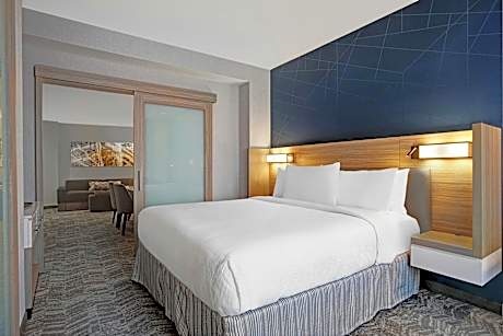 Queen Room with Two Queen Beds and Trundle Sofa - Hearing Accessible