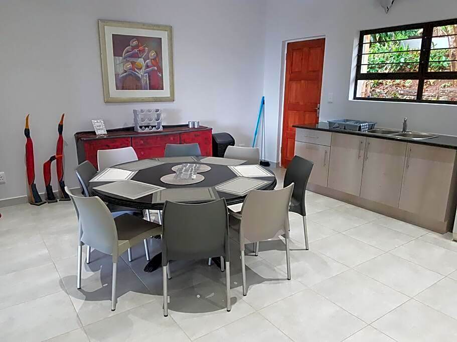 4 Bedroom house with lovely sea views.