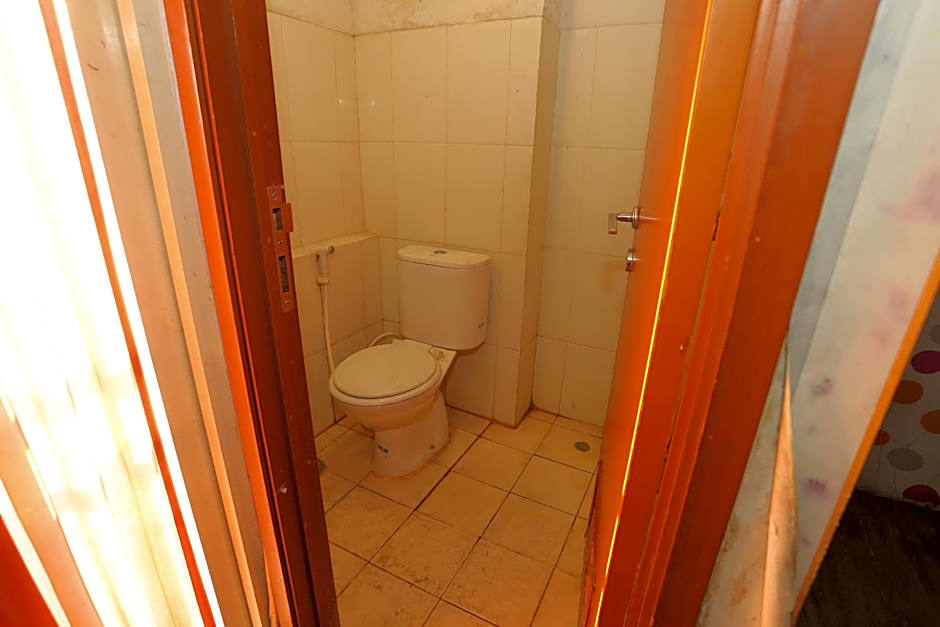 Capital O 93371 Pelangi Residence 5