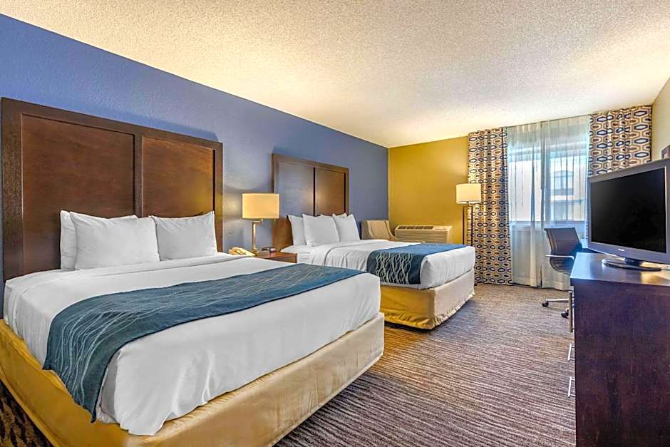 Suburban Studios Arlington Heights - Elk Grove