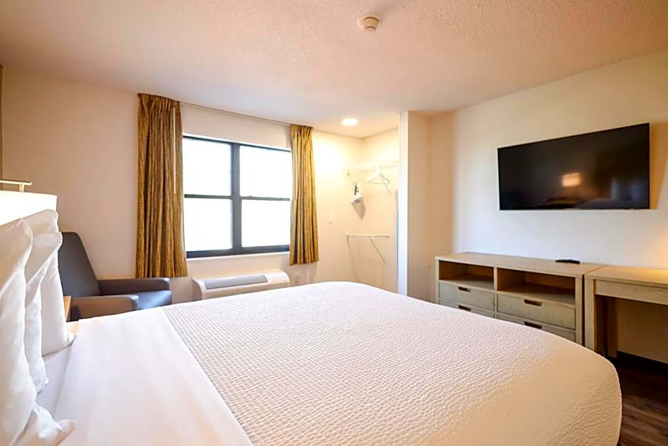 Extended Stay America Suites - Cleveland - Beachwood - Orange Place - South