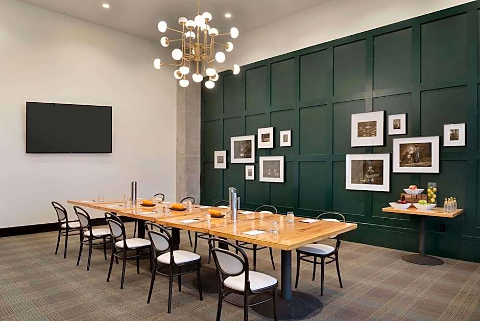 Origin Hotel Lexington