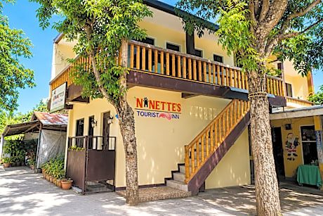 Nanette's Tourist Inn